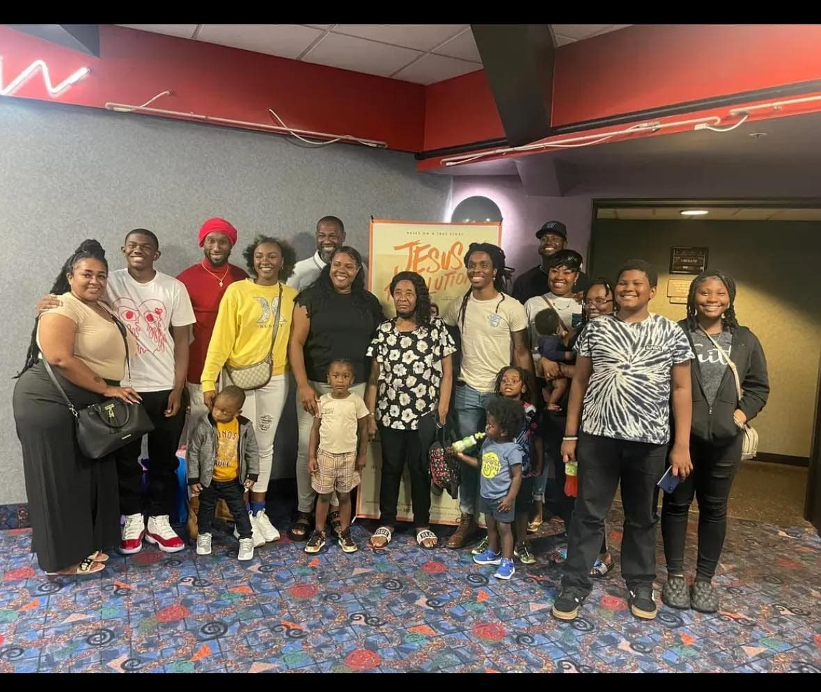 Families, children and grandparents from See His Face Ministries gathered together on a church outing